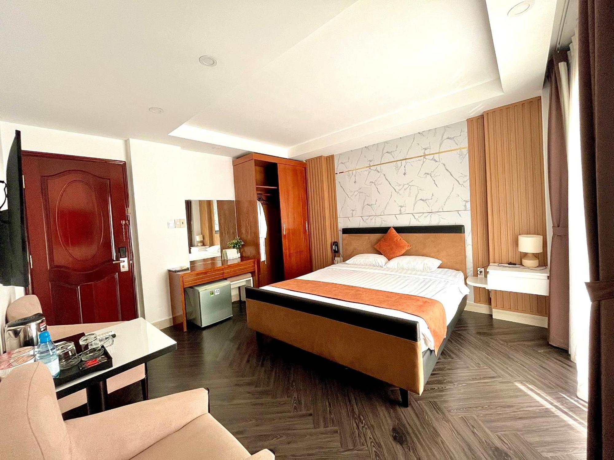 Paragon Hotel Pmh Ho Chi Minh City Exterior photo